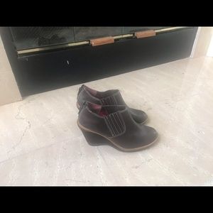 Brown booties